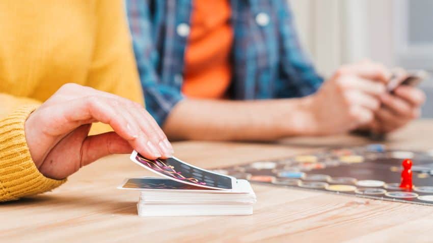 Juegos de mesa para reírse: cuál elegir